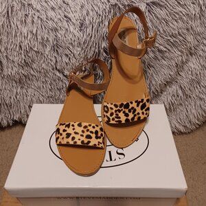 Steve Madden Leopard Sandal-Size 10